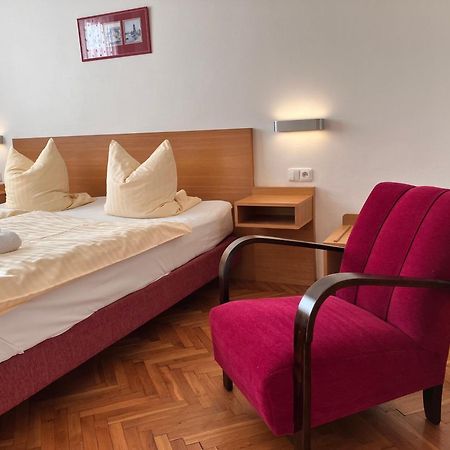 Pension Karnet Prague Exterior photo